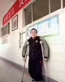 司机坐在路边吃瓜,揭秘日常生活中的小确幸