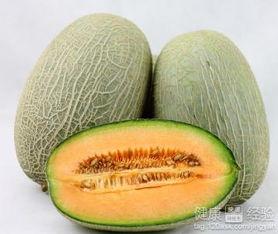 吃哈密瓜可以吃燕窝吗,营养互补的美食搭配探索
