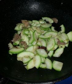 小孩可以吃瓠瓜,瓠瓜营养美味，助力宝宝健康成长