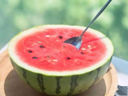 最新吃瓜在线观看,在线观看，一网打尽娱乐圈新鲜事