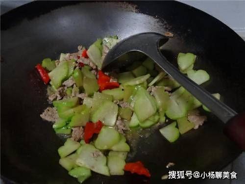 减肥期吃佛手瓜,轻享健康美味生活